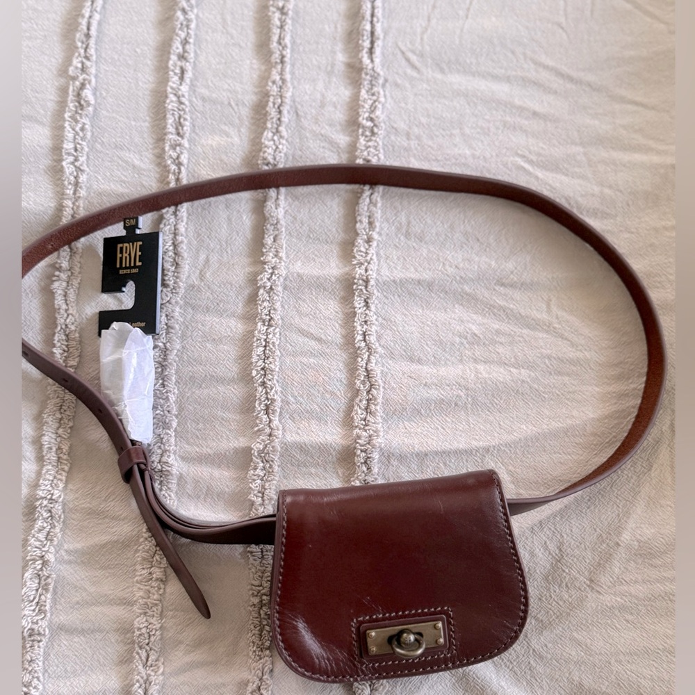 NWT! Frye Genuine Leatherr Belt Bag!